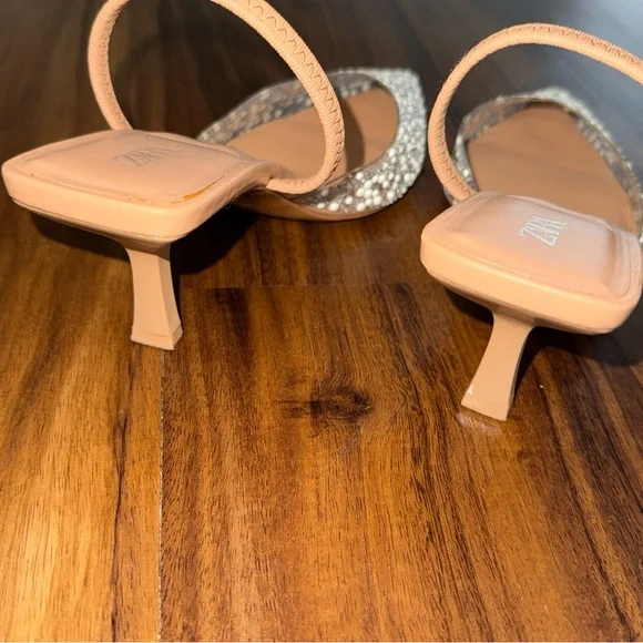 Zara Women's Beige and White Embellished Heels - Picture 6 of 6